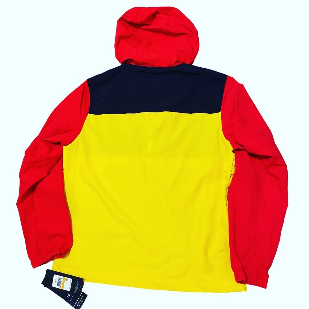 (𝗡𝗪𝗧) Tommy Hilfiger Hooded Windbreaker⠀ - Picture 6 of 6